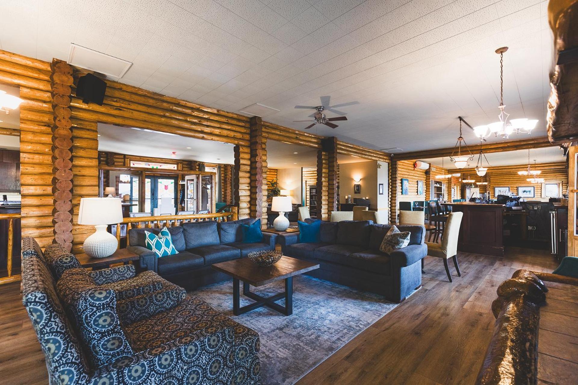Overlander Mountain Lodge Джаспър Екстериор снимка