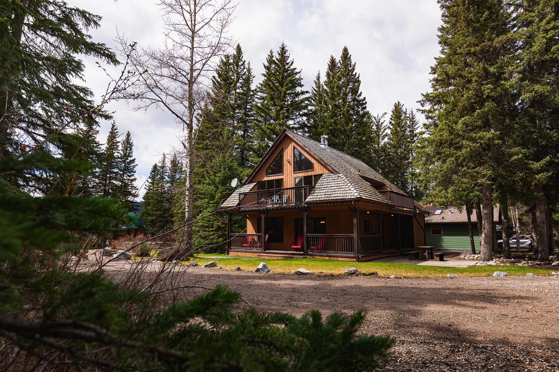 Overlander Mountain Lodge Джаспър Екстериор снимка