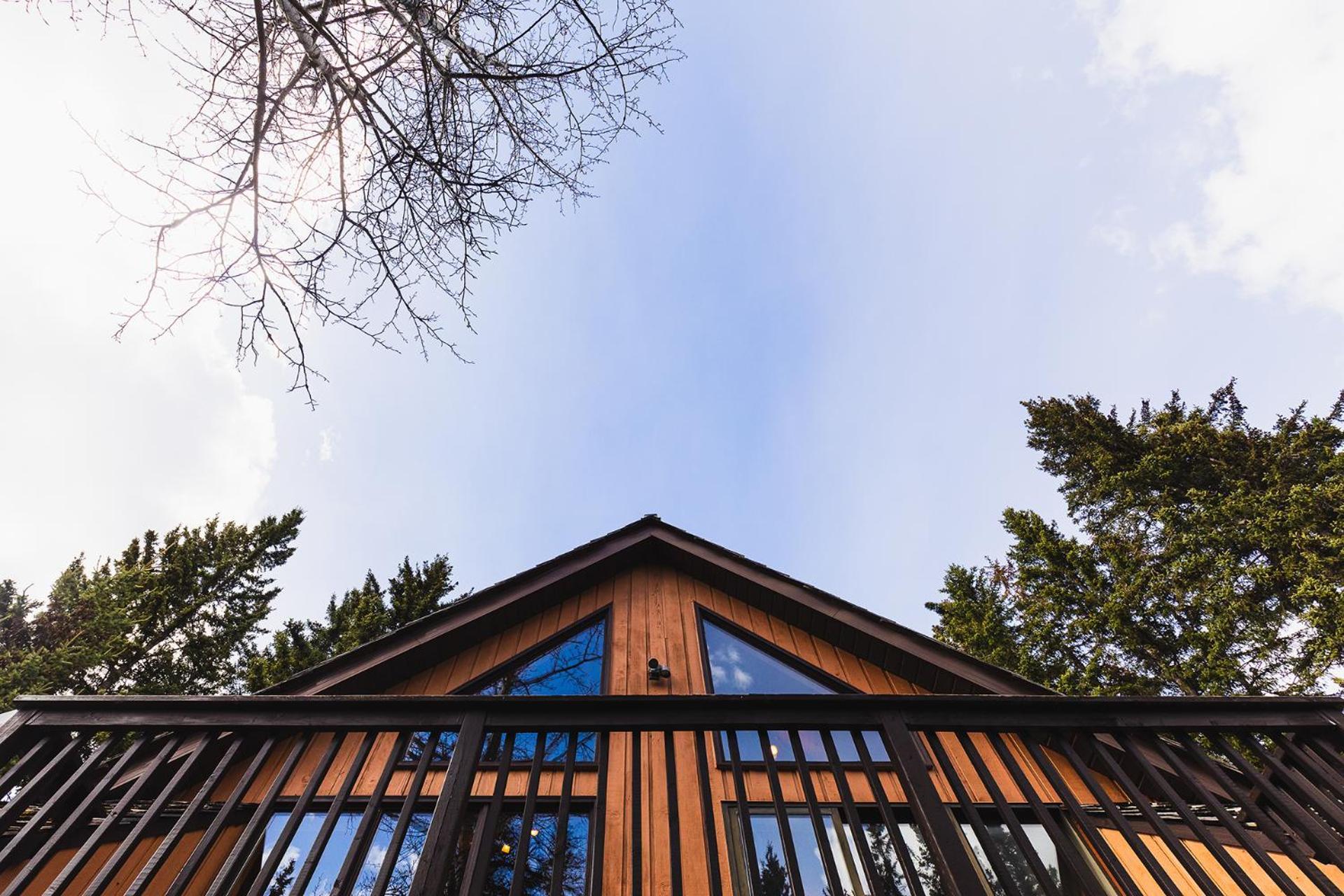 Overlander Mountain Lodge Джаспър Екстериор снимка